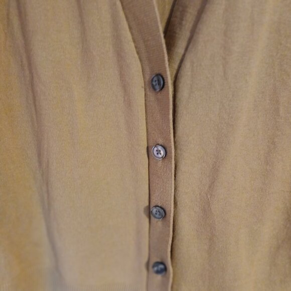 Banana Republic Factory Women's Forever Sweater Camel SZ M GUC - Picture 3 of 7